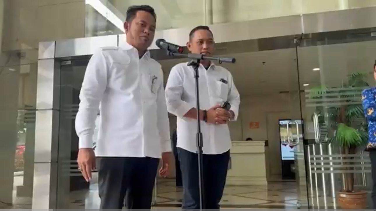 Gubernur dan Wakil Gubernur Kaltim terpilih, Rudy Mas'ud dan Seno Aji ikuti gladi bersih pelantikan kepala daerah di Istana Negara, Kamis (19/2/2025). (Dok ADPIM Pemprov Kaltim)