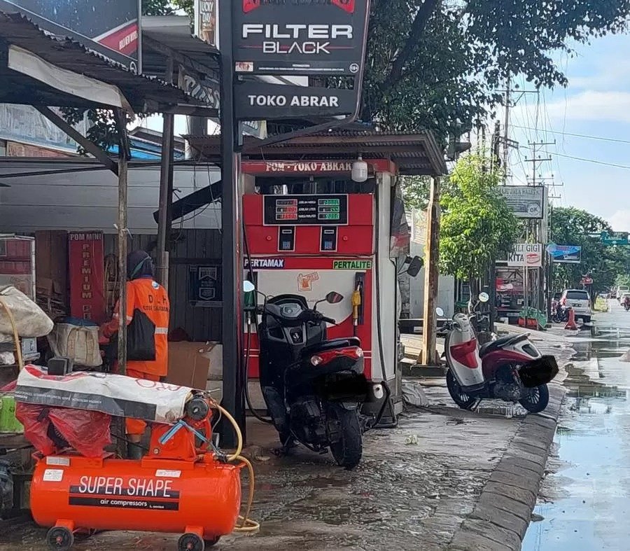Salah Satu Pertamini yang masih beredar disepanjang Kota Samarinda.(Istimewa)