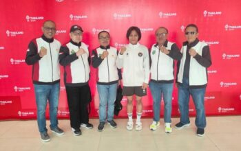 Tim Monev KONI bersama Dispora Kaltim saat mengunjungi atlet di SEA Games Thailand.
